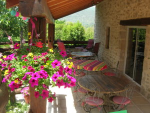 terrasse chambres d'hôtes Au fil de Leyne